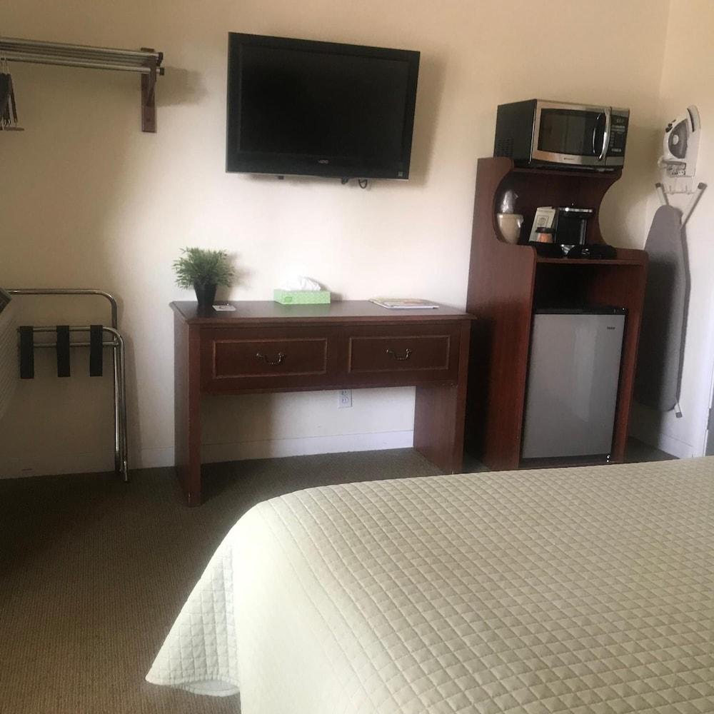 Bella Capri Inn And Suites 카마리오 외부 사진